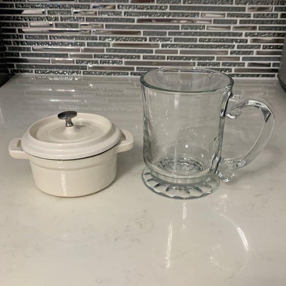 New! Mini Enameled Cast Iron Pot - Picture 7 of 10